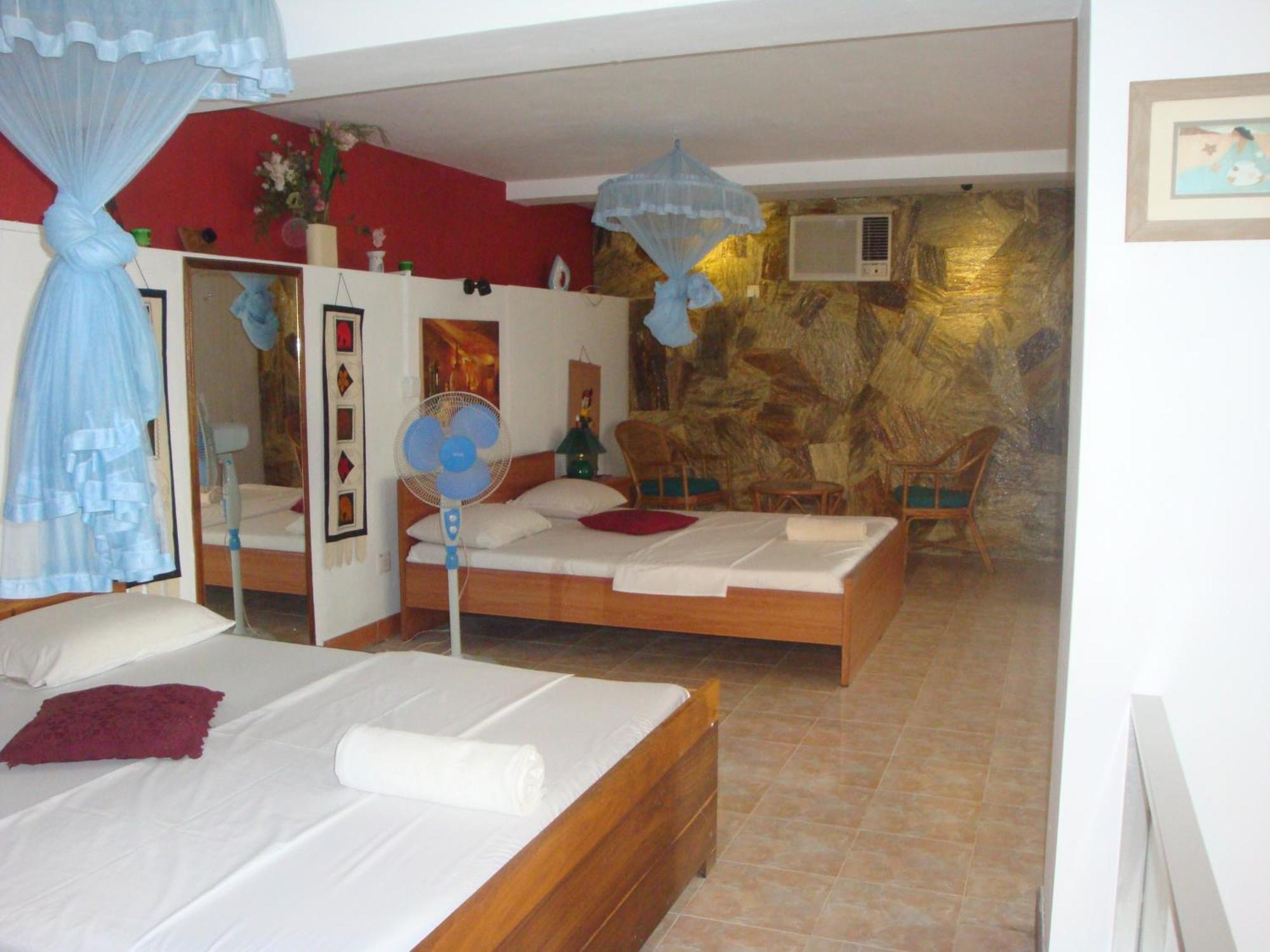 Days Inn Kandy Exterior photo